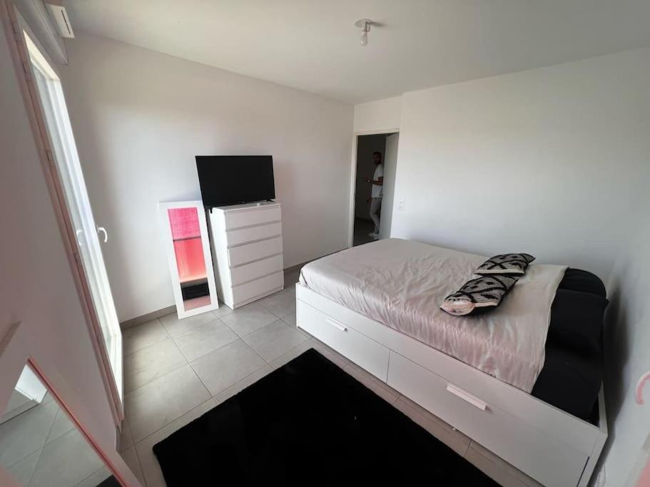T3 Cosy, Neuf Et Ensoleille Marselha Exterior foto